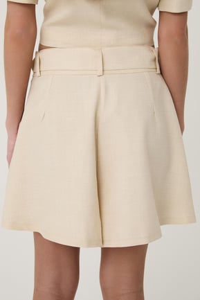 Pleated Detail Shorts Nature