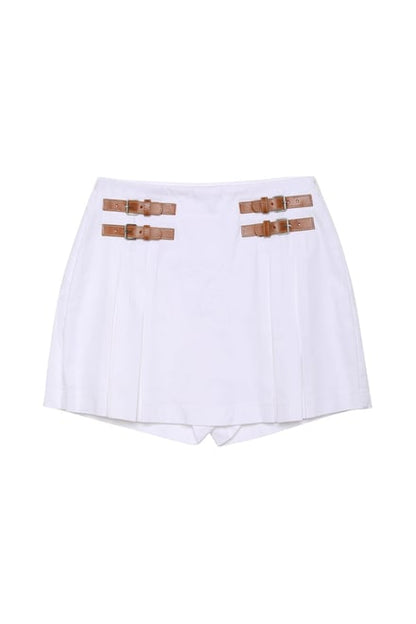 Belt Detailed Shorts Skirt White